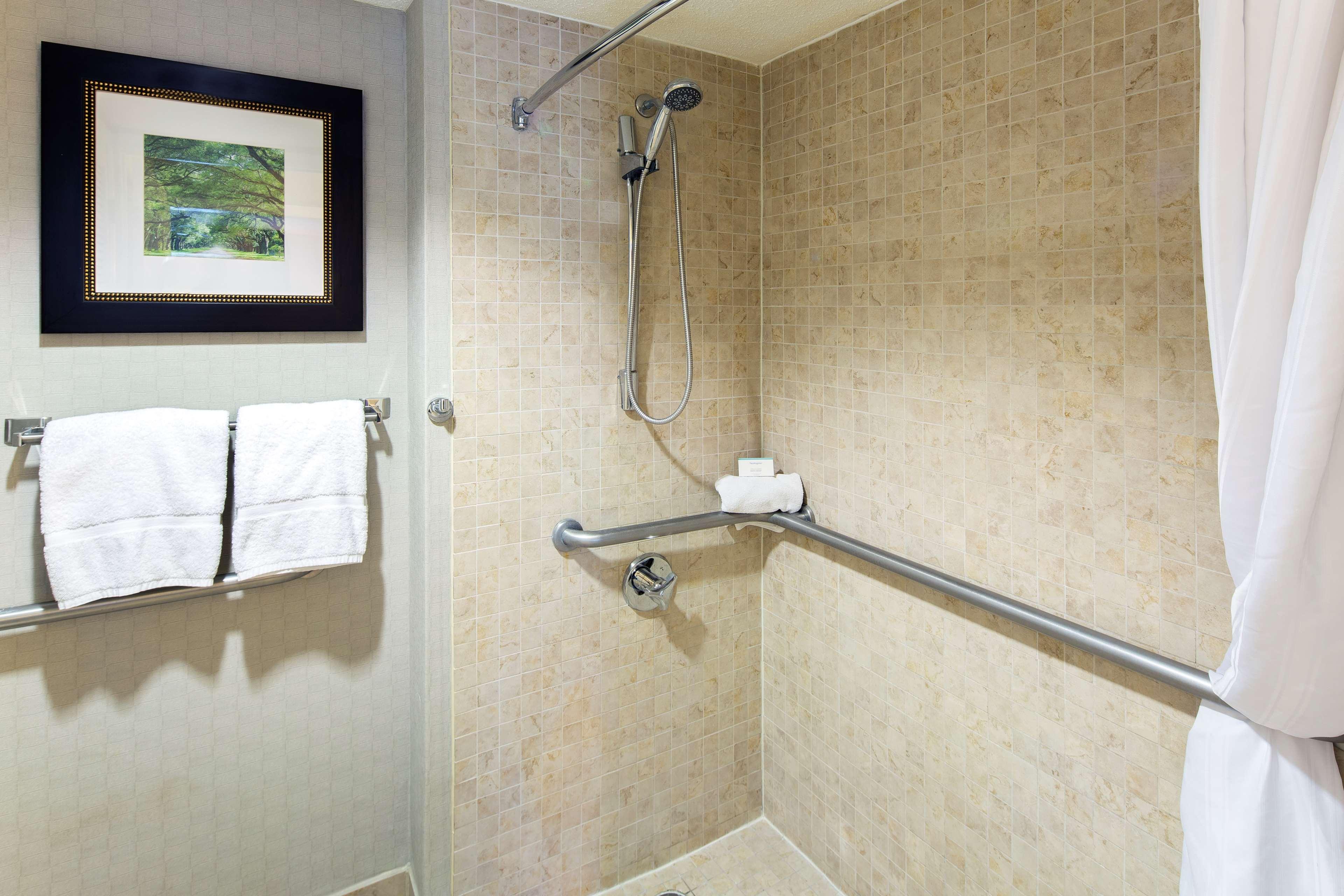 Homewood Suites by Hilton Savannah - photo 34