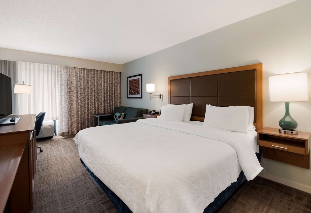 Hampton Inn Columbia I 26 Airport - photo 22