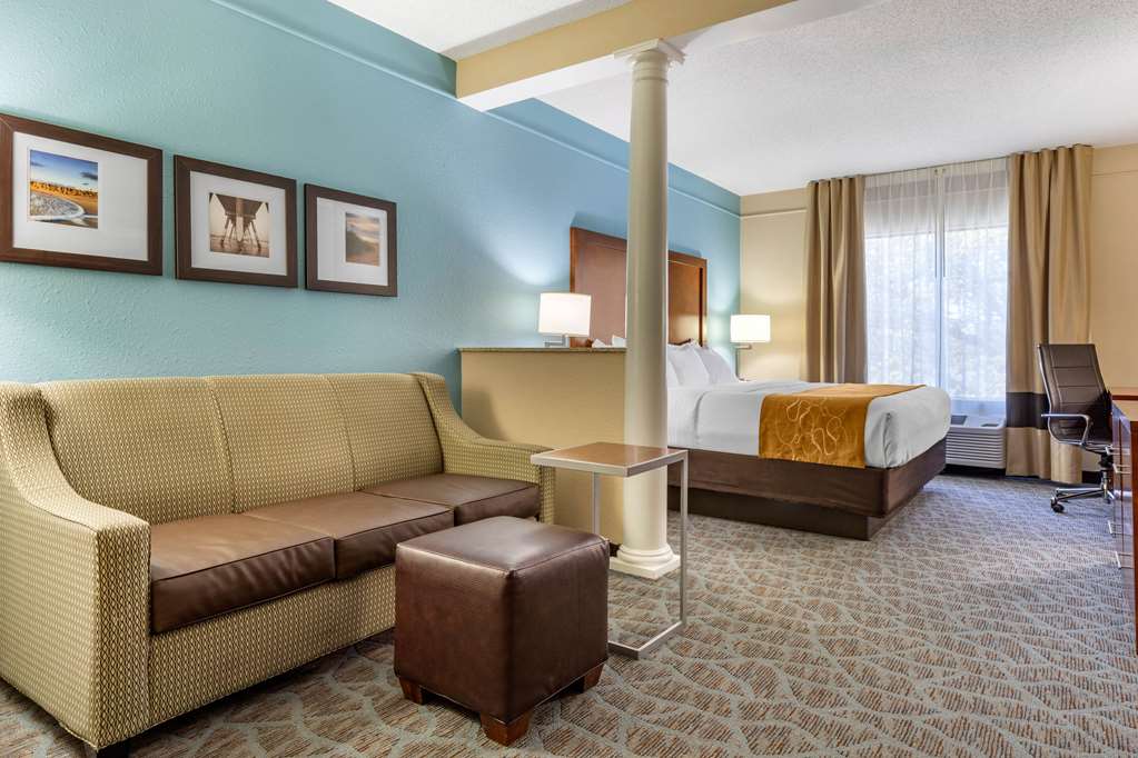 Comfort Suites Southport Oak Island - photo 14