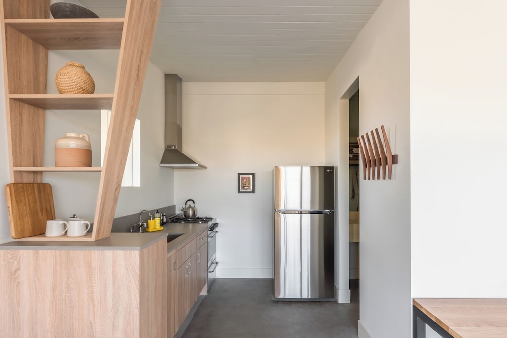 The Bungalows by Homestead Modern at The Joshua Tree Retreat Center - photo 31