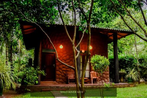 Wild River Side - carbon neutral hotel in Unknown City