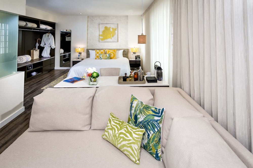 The Marlin Hotel - photo 20