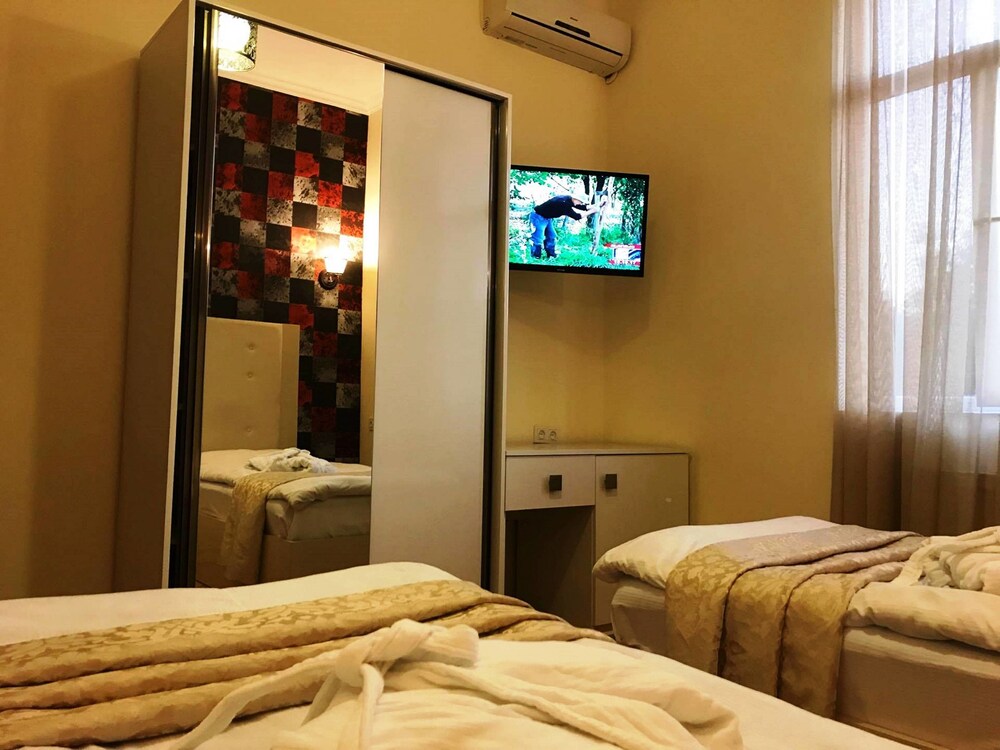 Irise Hotel - last minute hotel in Batumi