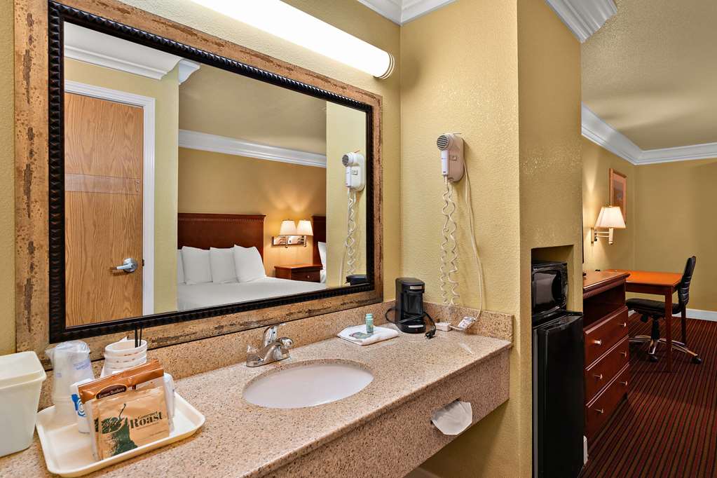 Best Western Willits Inn - photo 21