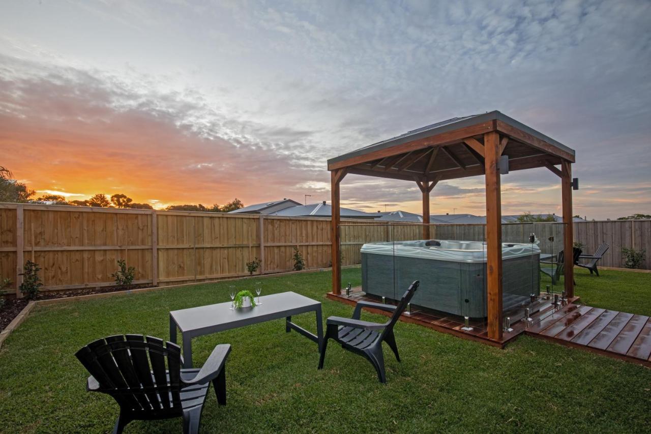 Island Luxe Retreat Cowes — 4-Star Luxury Hotel in Cowes, Australia