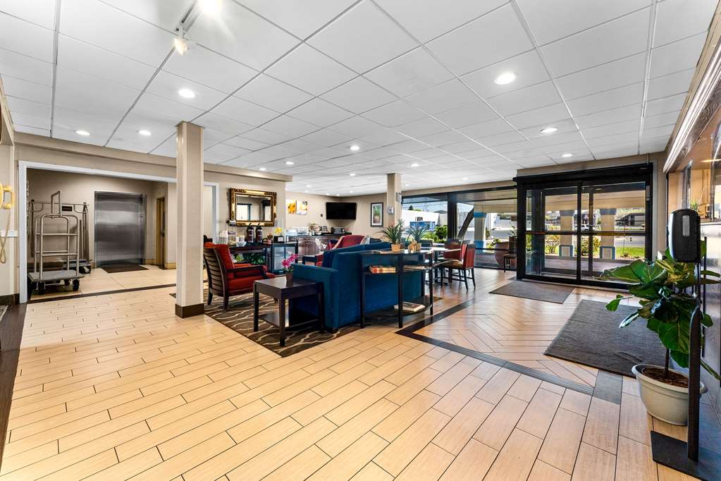 SureStay Plus by Best Western Reading North - photo 11