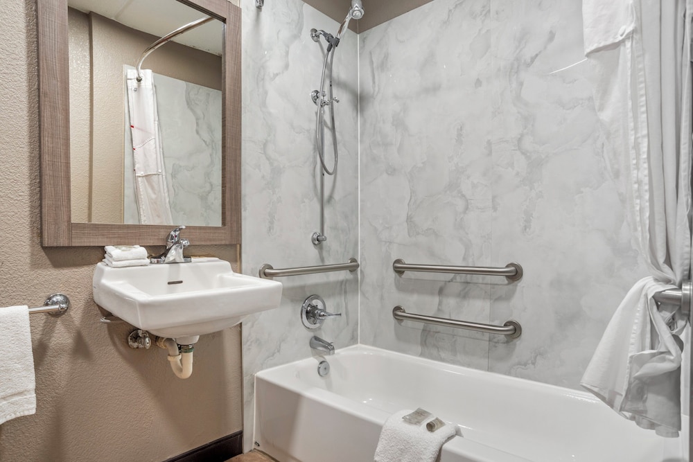 Red Roof Inn West Monroe - photo 31