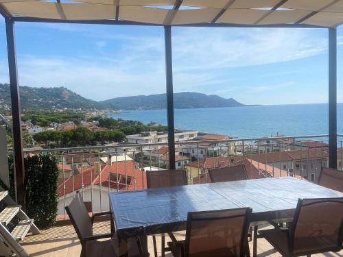 Villa Belvedere — 4-Star Luxury Hotel in Santa Maria, Italy