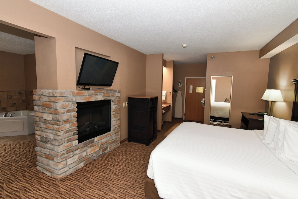 Cobblestone Inn & Suites Denison Majestic Hills - photo 16