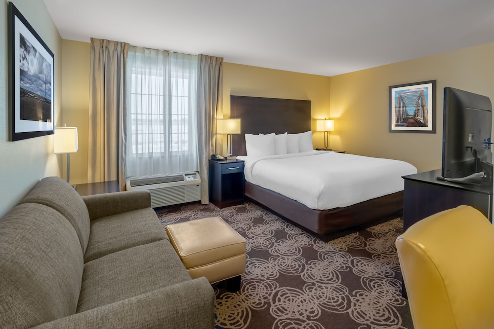 Landmark Suites - photo 10