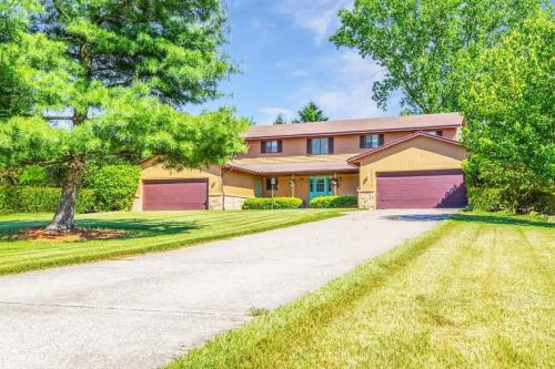 Countryside Family Cottages near Lake Bella Vista — 4-Star Luxury Hotel in Rockford, United States