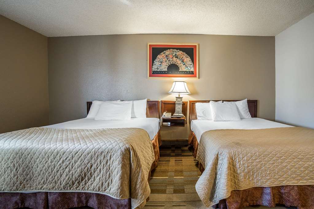 Rodeway Inn Cheyenne I 80 East - photo 14