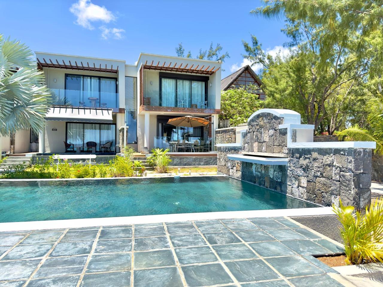 Idyllic Beach Apartment — 4-Star Luxury Hotel in Cap Malheureux, Mauritius