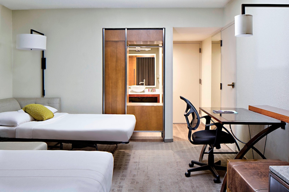 San Antonio Marriott Northwest Medical Center - photo 12