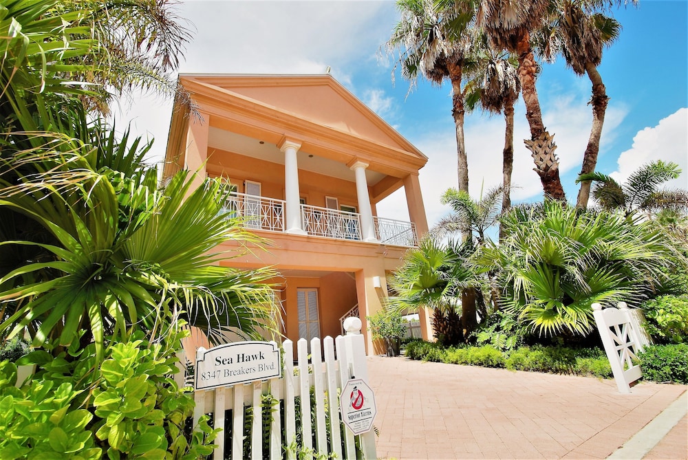 Sea Hawk Private Beach House With Pool & Hot Tub 4 Bedroom Home by RedAwning — 4-Star Luxury Hotel in South Padre Island, United States