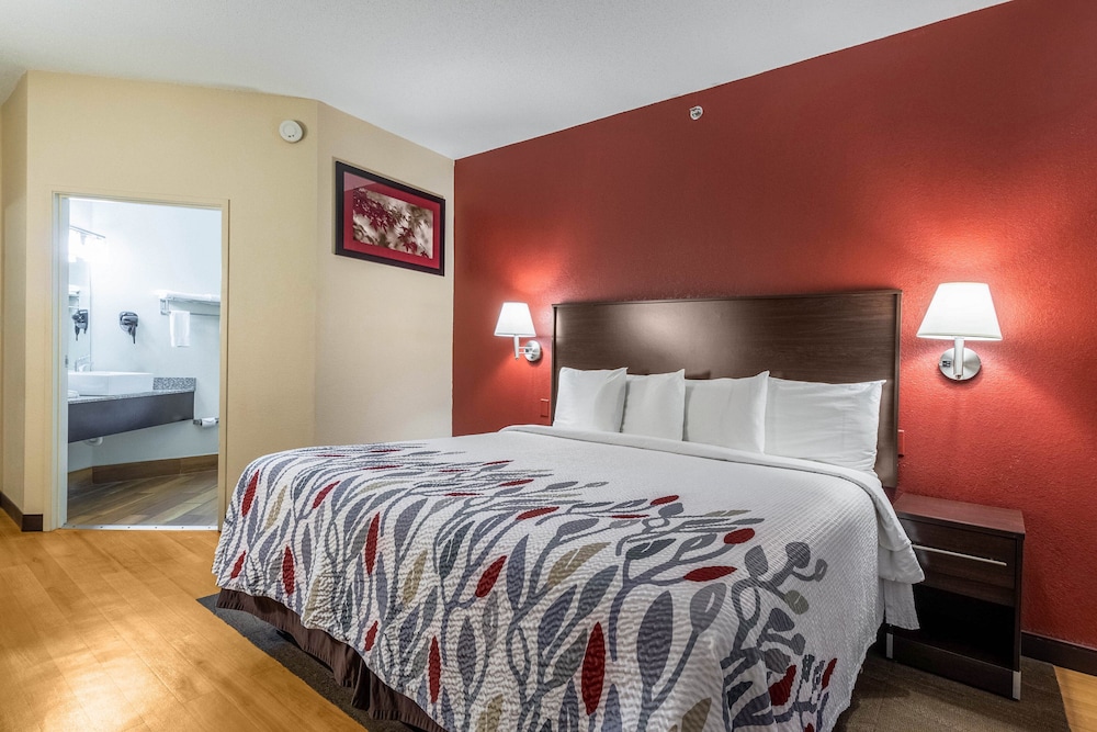 Red Roof Inn Georgetown IN Louisville West - photo 8