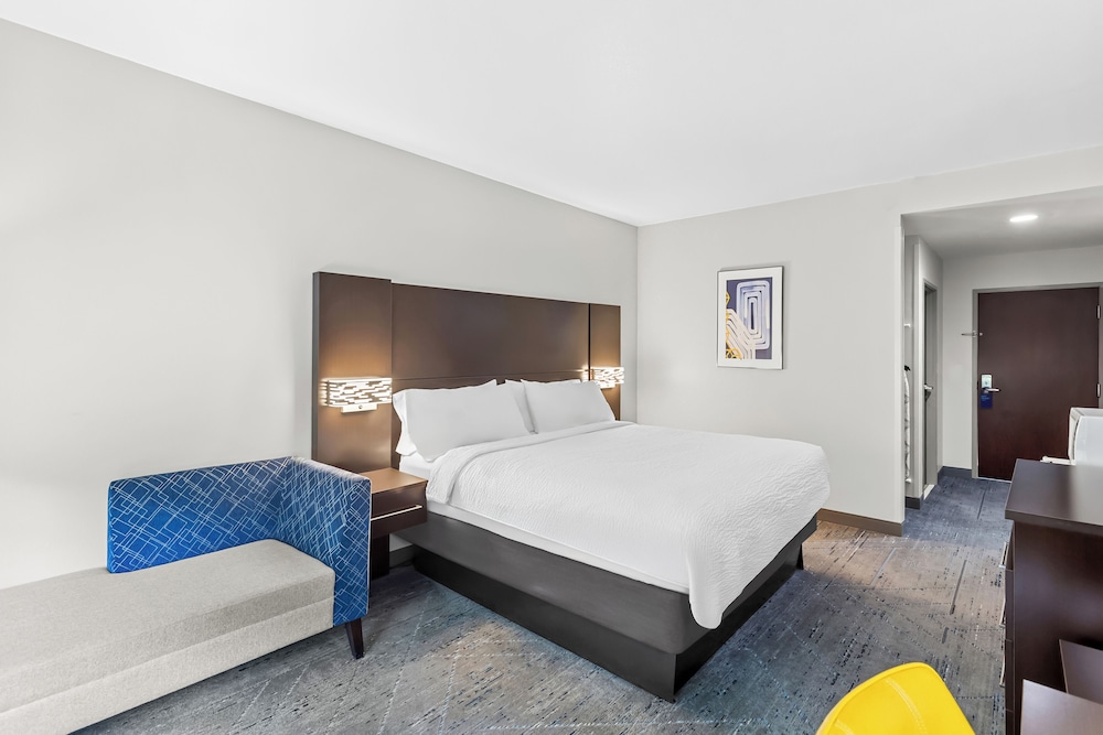 Holiday Inn Express Hotel & Suites Cross Lanes by IHG - photo 8