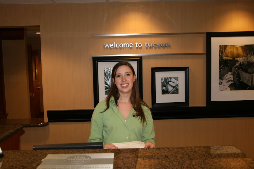 Hampton Inn & Suites Tucson East Williams Center - photo 6