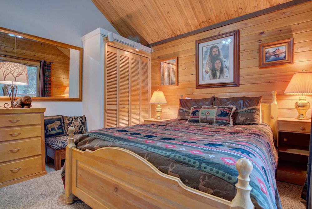 Pine Needle Lane 7 - photo 4
