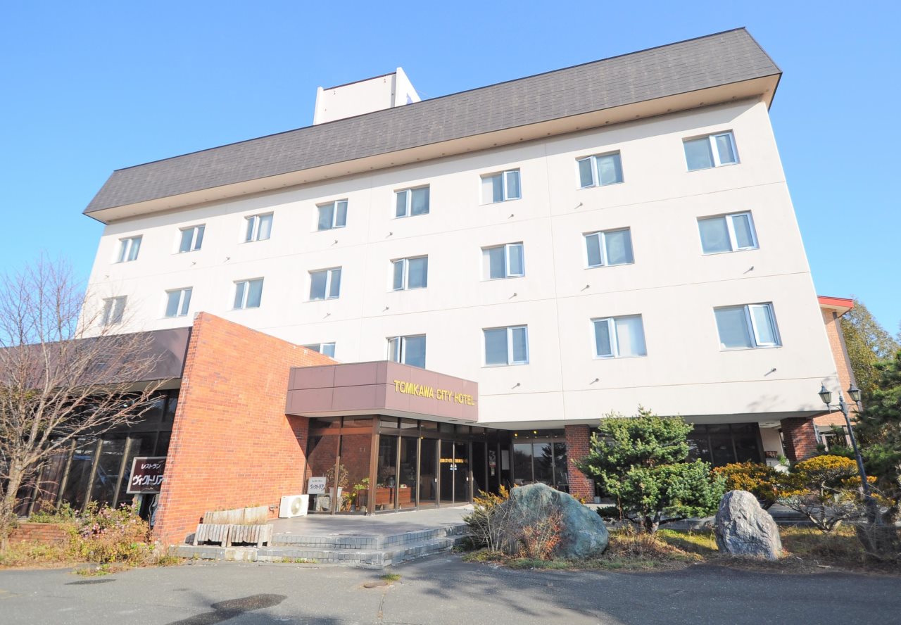 Tomikawa City Hotel — hotel in Hidaka