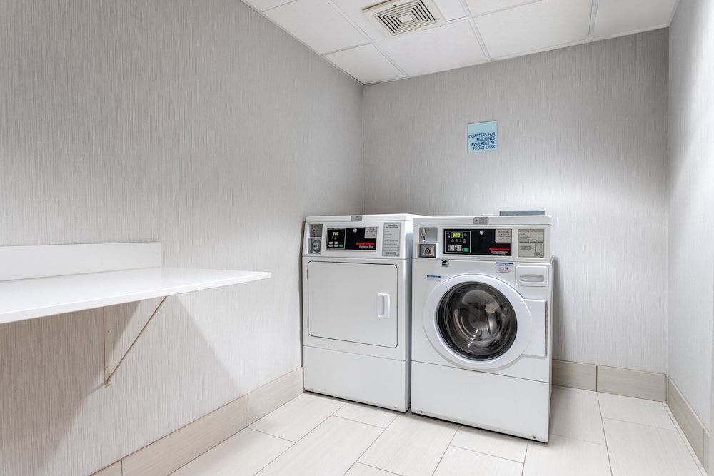 Holiday Inn Express & Suites Vadnais Heights by IHG - photo 45