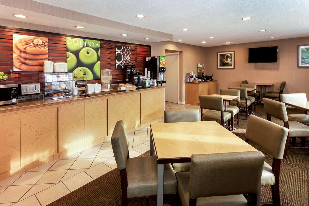 La Quinta Inn by Wyndham Sheboygan - photo 44