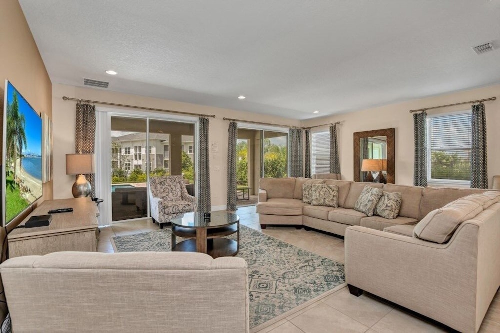 Reunion Golf Resort 8 Bed 8 Bath Amazing Pool Home 8 Bedroom Villa by RedAwning - photo 55