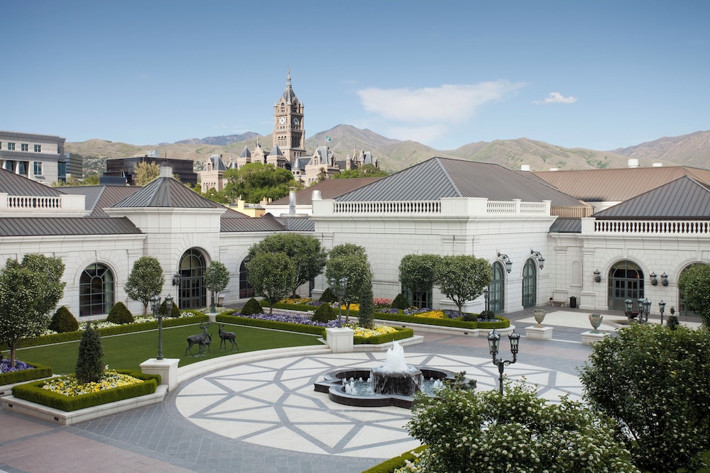 The Grand America Hotel - photo 61