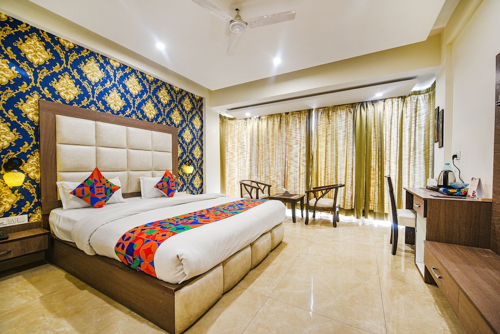 Fabhotel Prime Viraj Inn in Basi, India