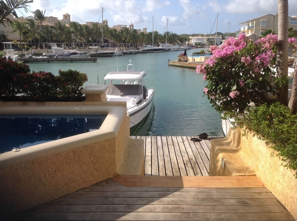 Holiday Home at 163 Port St Charles — 4-Star Luxury Hotel in Speightstown, Barbados