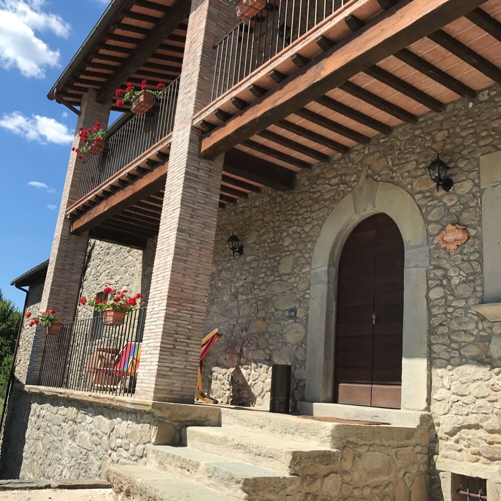 Il Pianetto — 4-Star Luxury Hotel in Pieve Fosciana, Italy