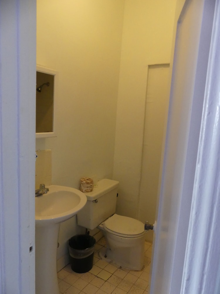 Wilshire Orange Hotel - photo 45