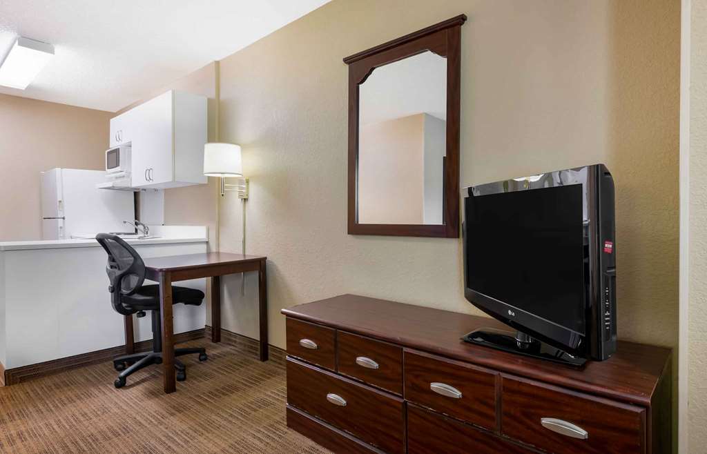 Extended Stay America Select Suites Gainesville I 75 - photo 11