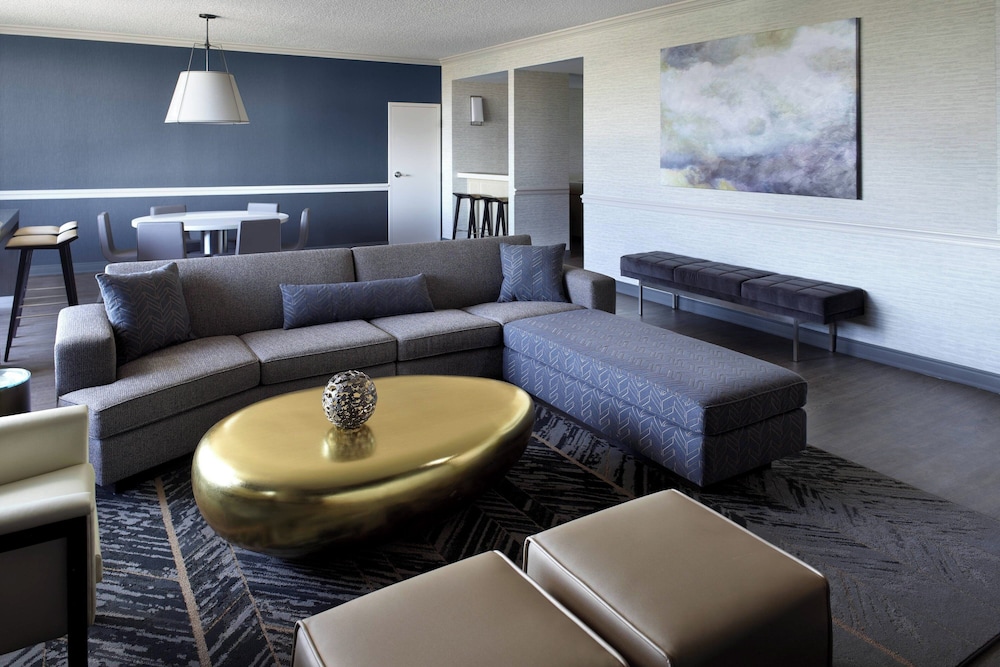 Atlanta Airport Marriott - photo 22