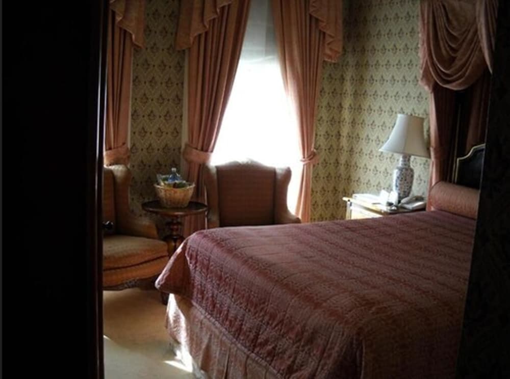 Hotel Majestic - photo 11