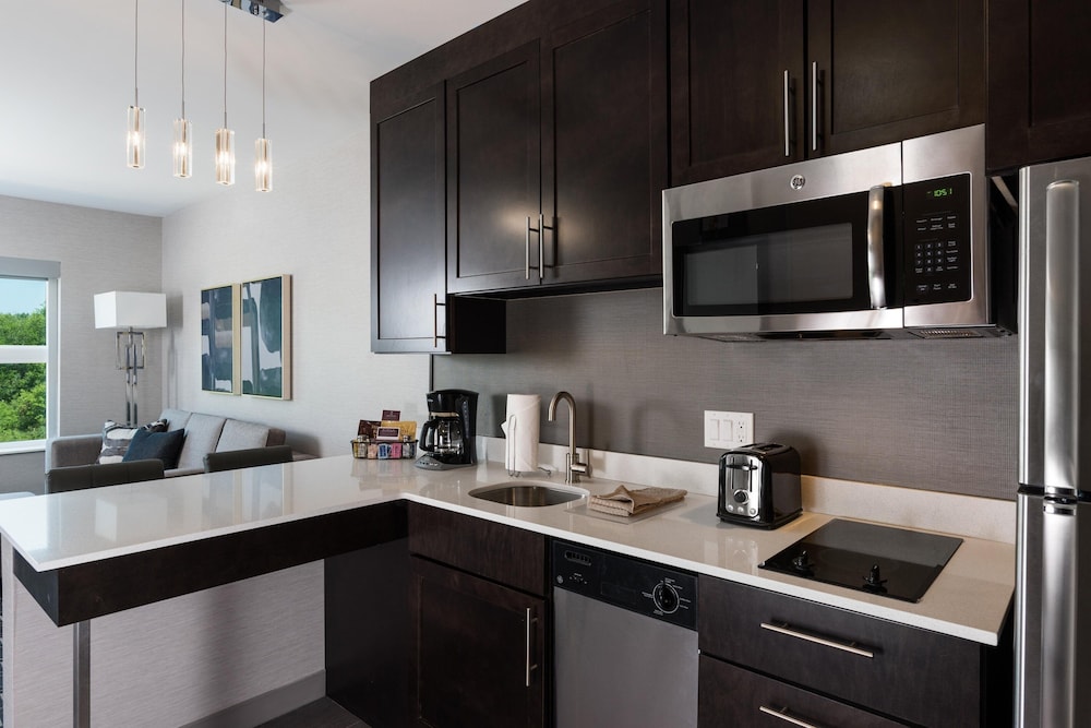 Residence Inn Detroit Sterling Heights - photo 27