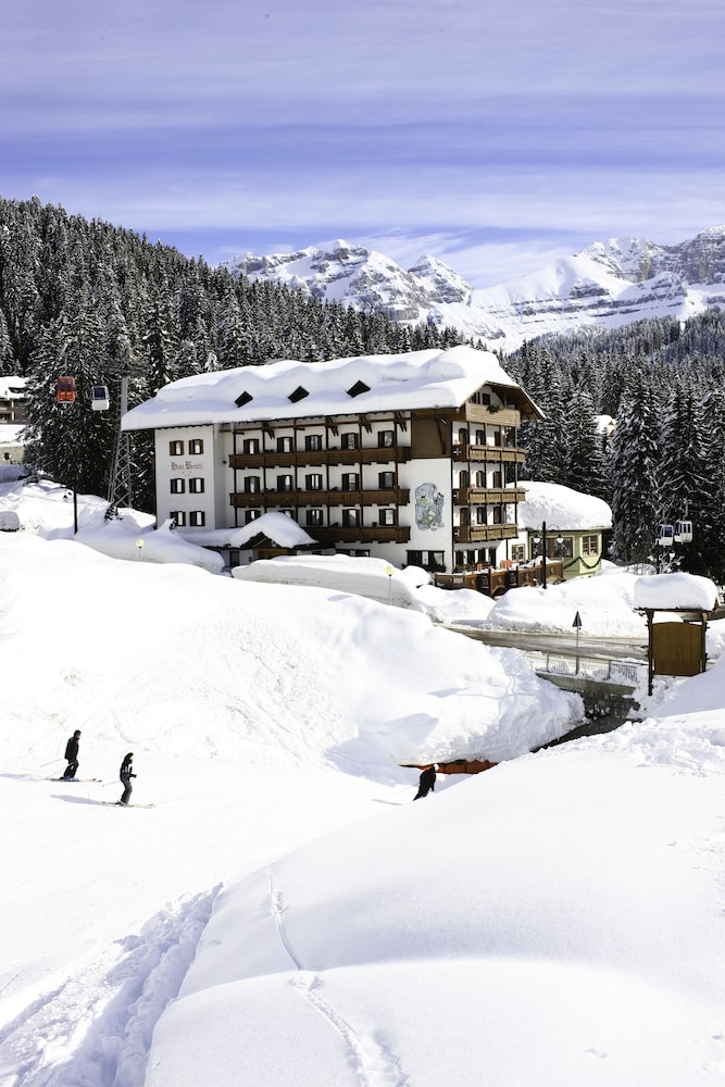 Hotel Bertelli in Pinzolo, Italy
