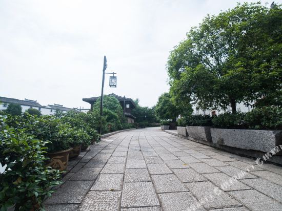 yiwujinglan Shuanglin Jingshe Hotel in Yiwu, People's Republic of China