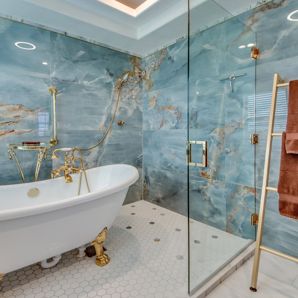 Golden Globe luxury on the canal with poolspa - photo 75