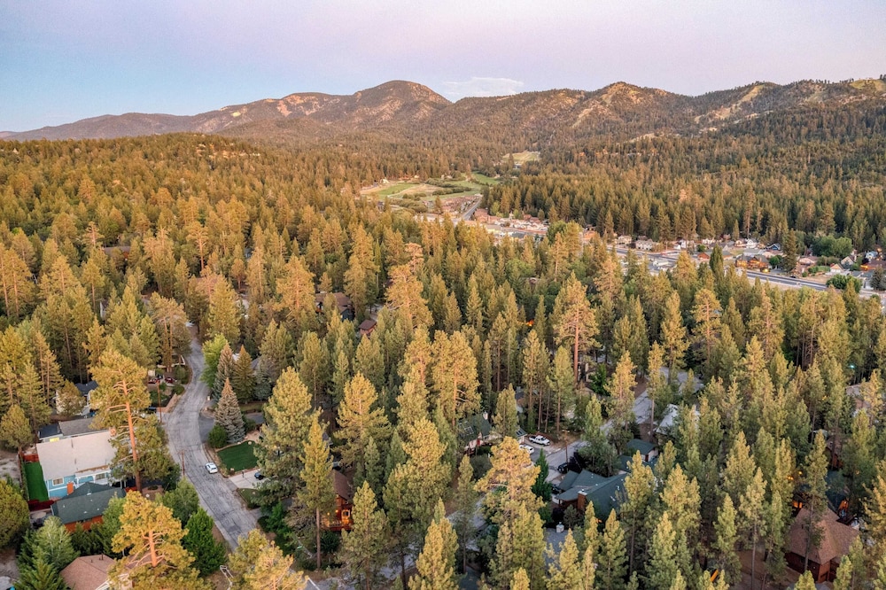 Avalon Pines by AvantStay 5 mins from Bear Mountain Ski Resort - photo 32