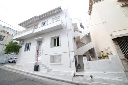 Sun sto Spiti - last minute hotel in Athens