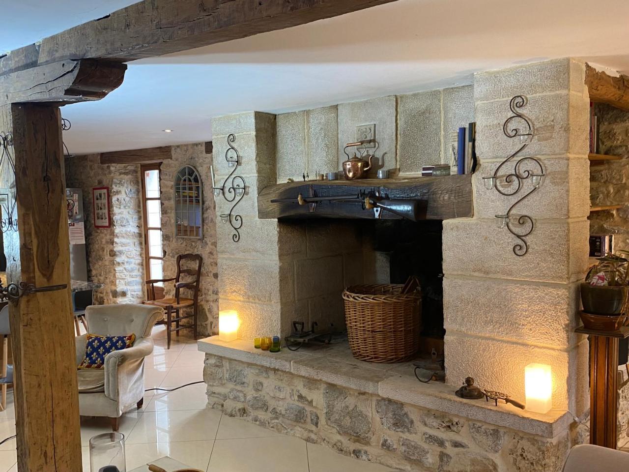 Dordogne Farmhouse — Beaulieu-Sur-Dordogne — photo 5
