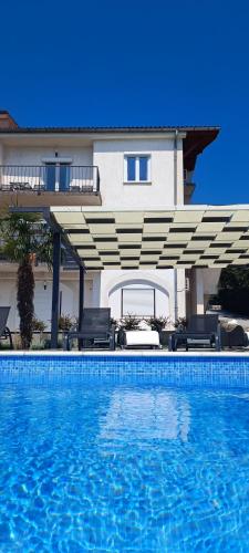 Apartmani Bura — 4-Star Luxury Hotel in Crikvenica, Croatia