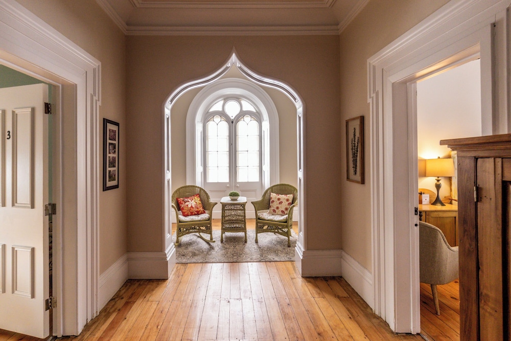 Strathmere Country Retreat in Ottawa, Canada