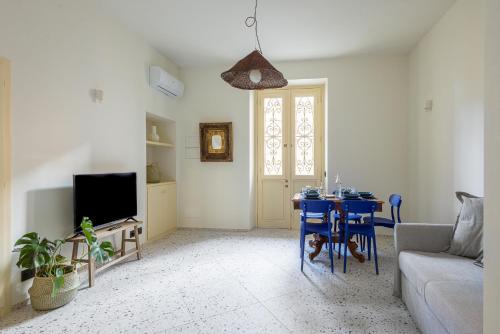 BordiLand 5 — 4-Star Luxury Hotel in Bordighera, Italy