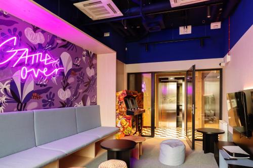 Chillout Dorm Warszawa by BookingHost in Warsaw, Poland