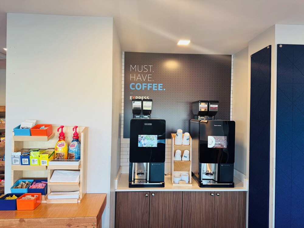 Holiday Inn Express & Suites George Quincy South by IHG - photo 29