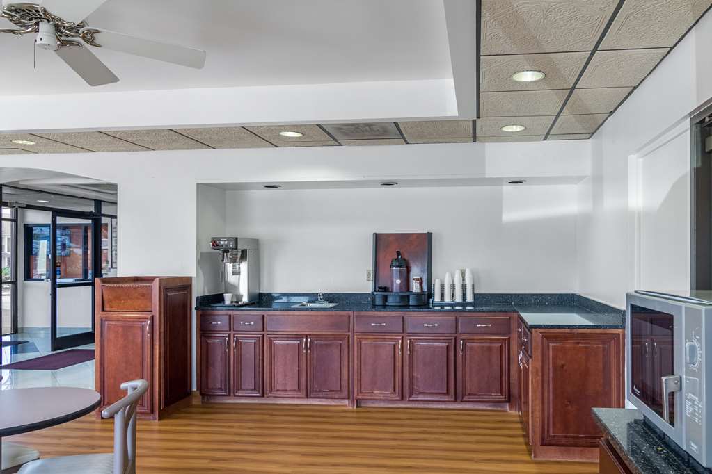 Motel 6 Waycross - photo 23