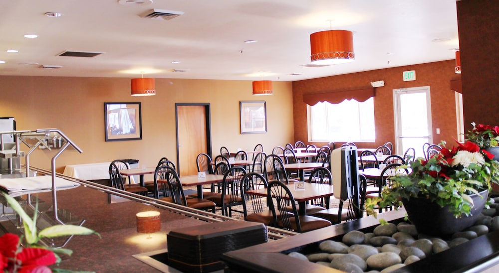 Crystal Inn Hotel & Suites West Valley City - photo 25