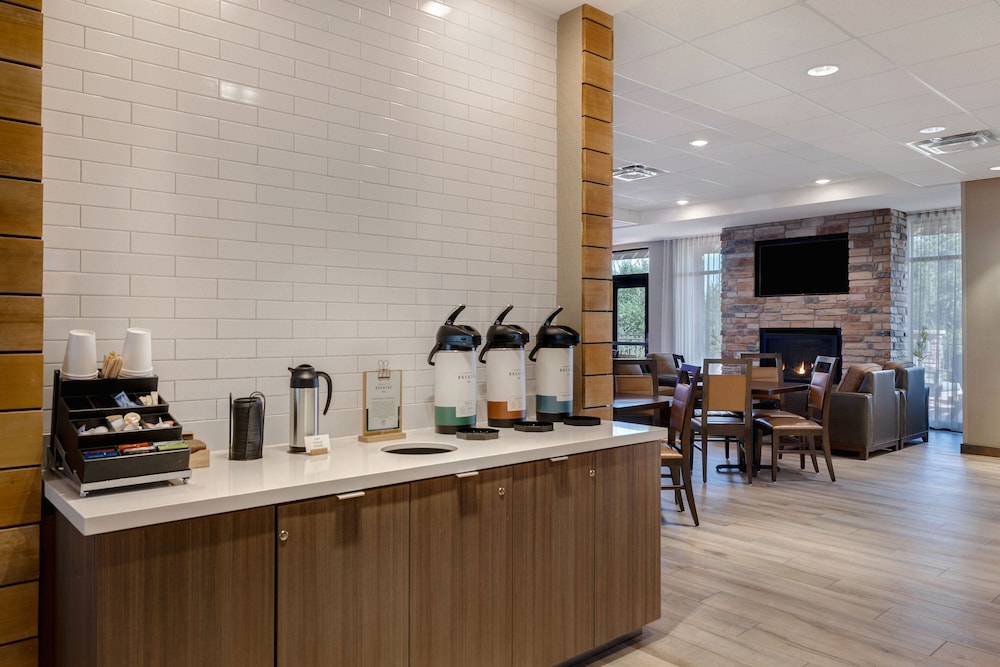Fairfield Inn & Suites by Marriott Colorado Springs East Ballpark - photo 27